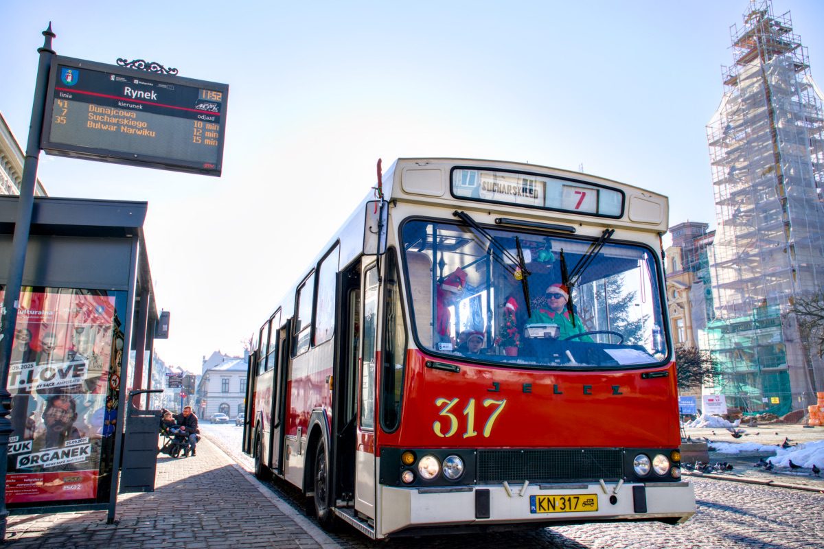 Santa Claus Bus 2025